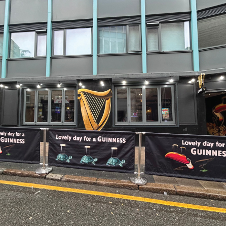 Café Barriers - Image 4